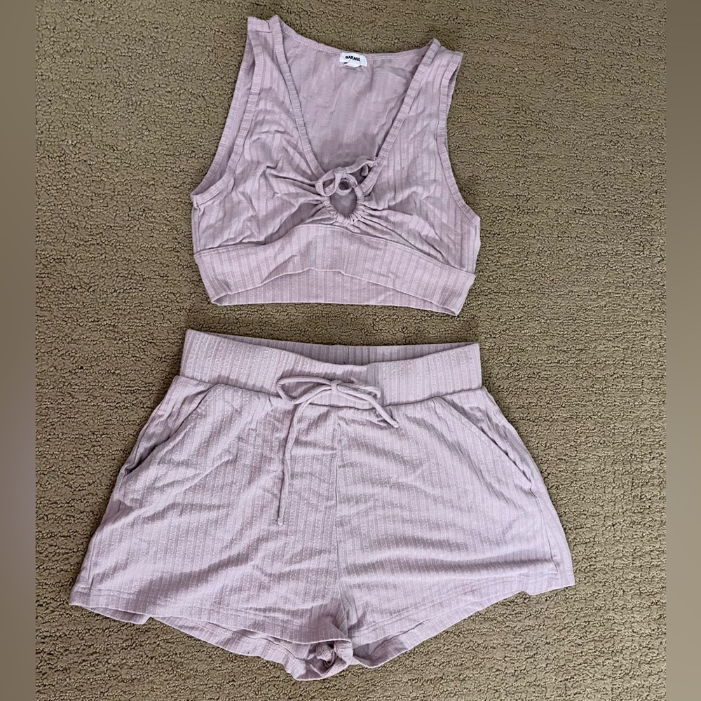 Garage sleep set